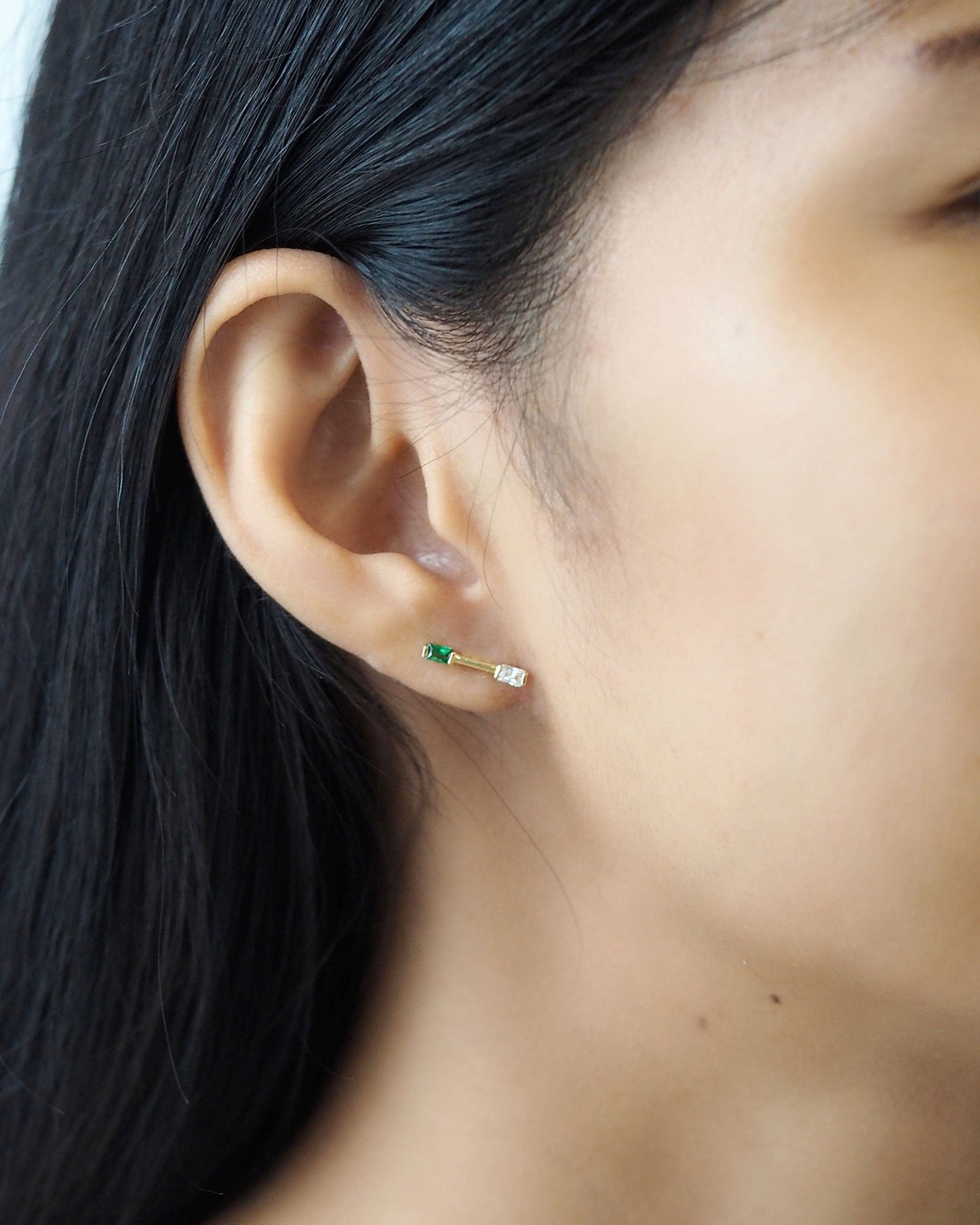 Gold Bar Stud With CZ And Emerald Green Stone Accents