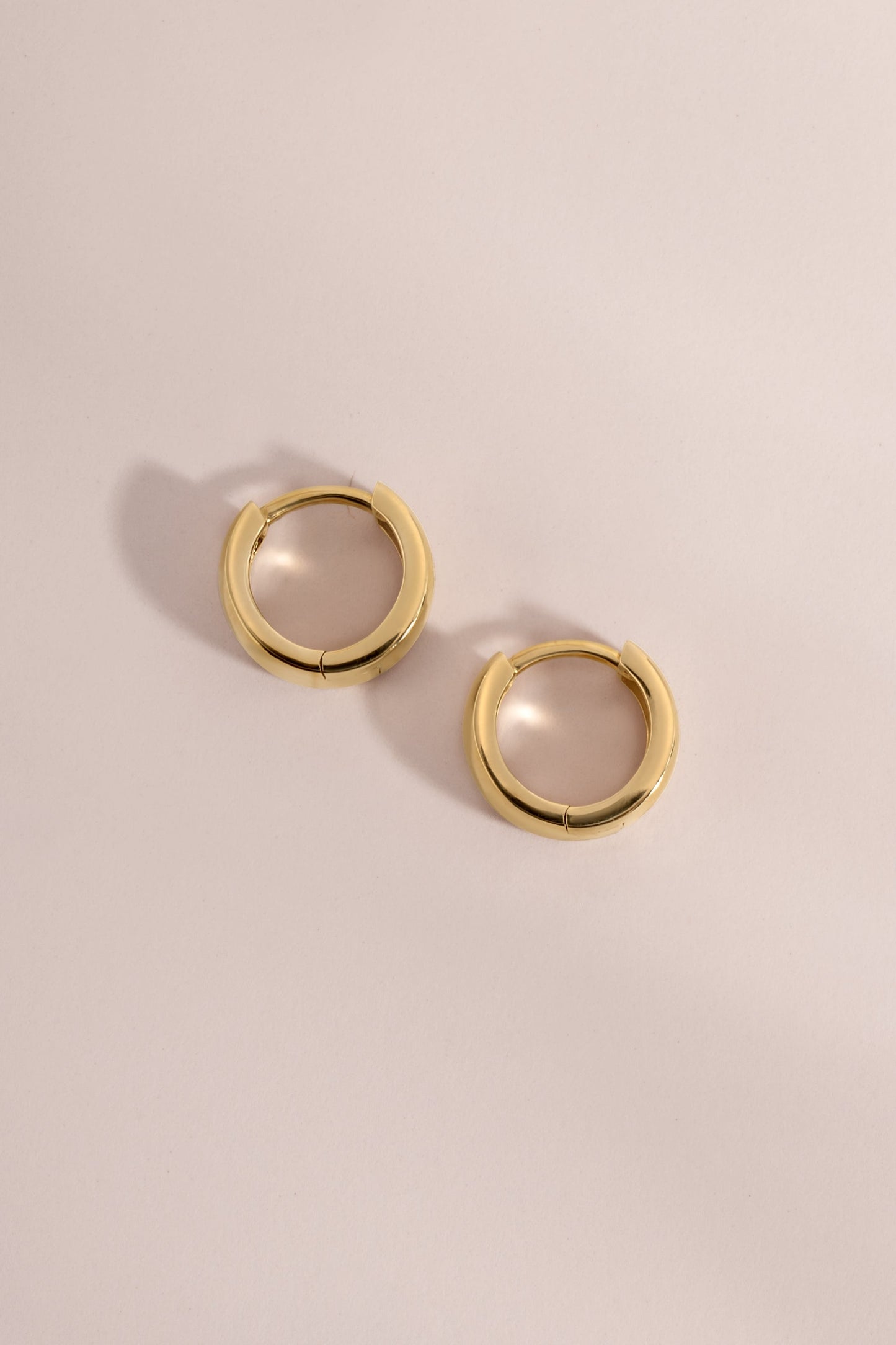14K Solid Gold 6mm Chunky Hoops