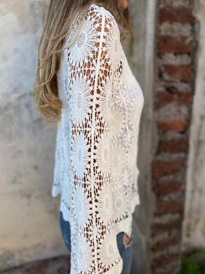 üèÜFlash Sale‚ö° 50K+ SOLD! Almost Gone-üí•Cutout Embroidered V-Neck Button Long Sleeve Top,Best gifts