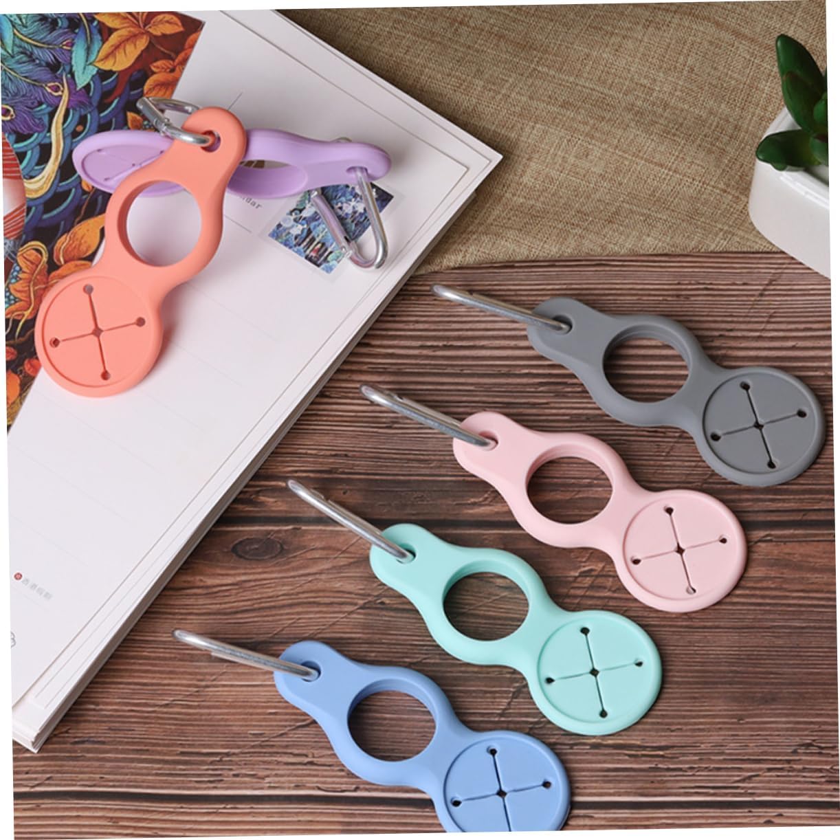 üèÜHot Sale‚ö°üåü Silicone Sport Kettle Buckle Outdoor Carabiner Water Bottle Holder