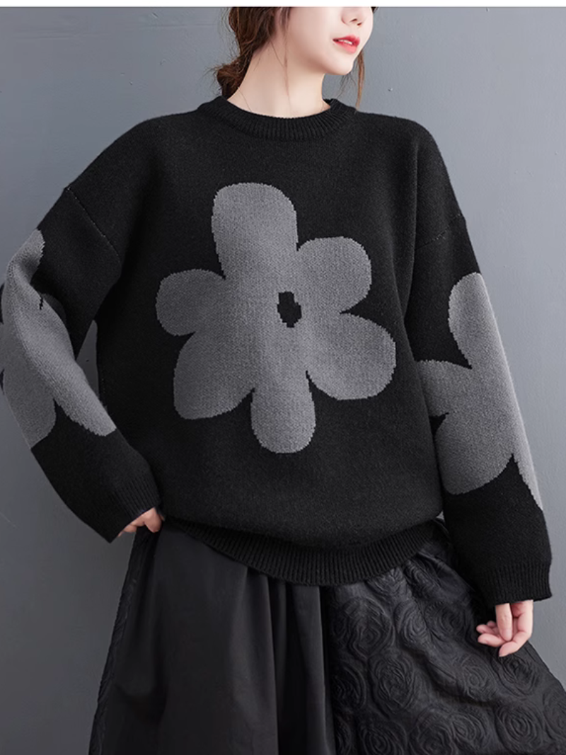 Cozy Women's Floral Sweater - Chic & Trendy | Eva Trends