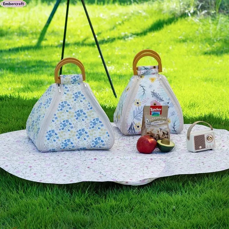üåø Foldable Waterproof Picnic Blanket with Carry Handle ‚Äì Thick Padded Outdoor Mat for Beach, Camping & Travel