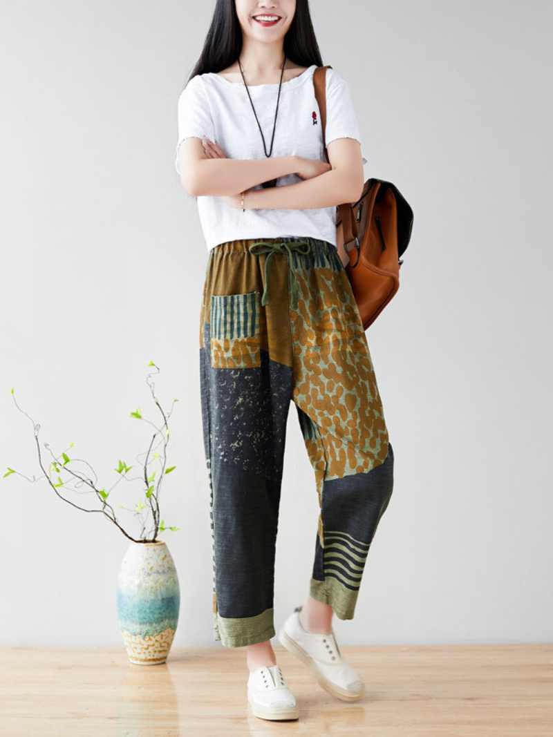 Women's Stylish& Elegant  Look with Mid-rise Waist Bottom