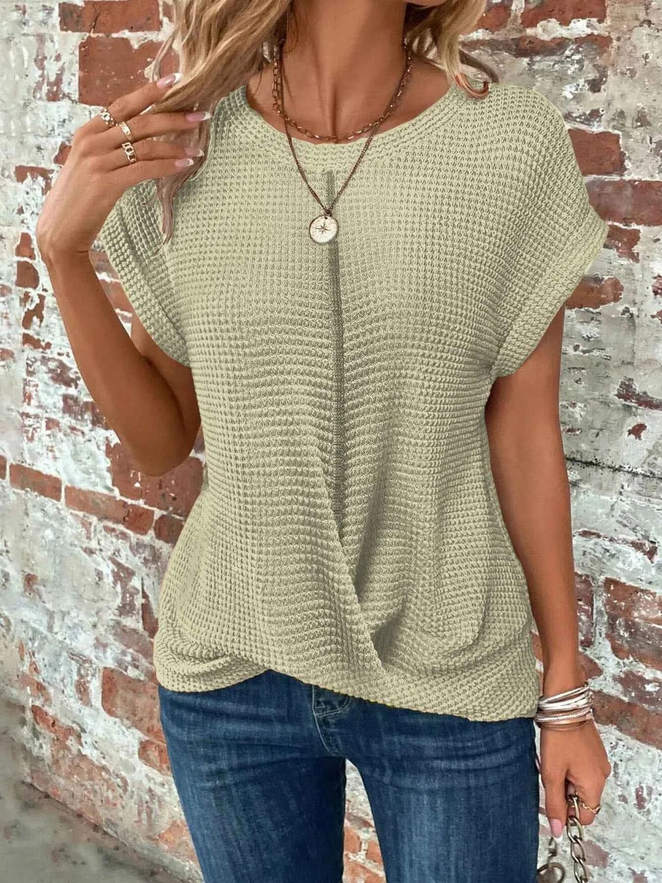 2024 New cross-border solid color round-collar T-shirt elegant short-sleeved twisted top spring and summer women's wear