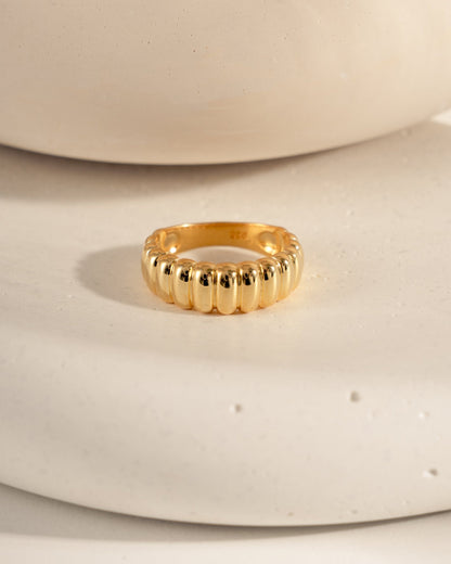 Fluted Statement Ring