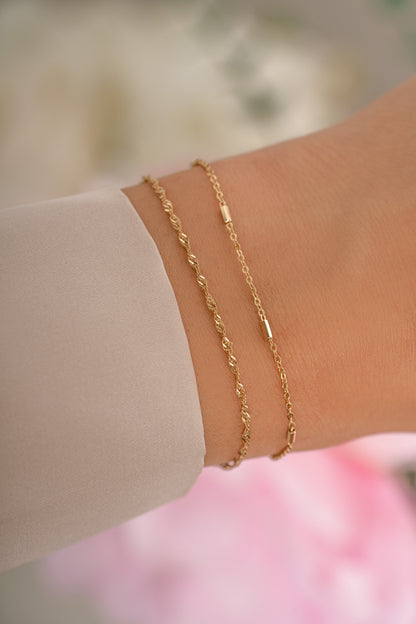 Delicate Bracelet Set