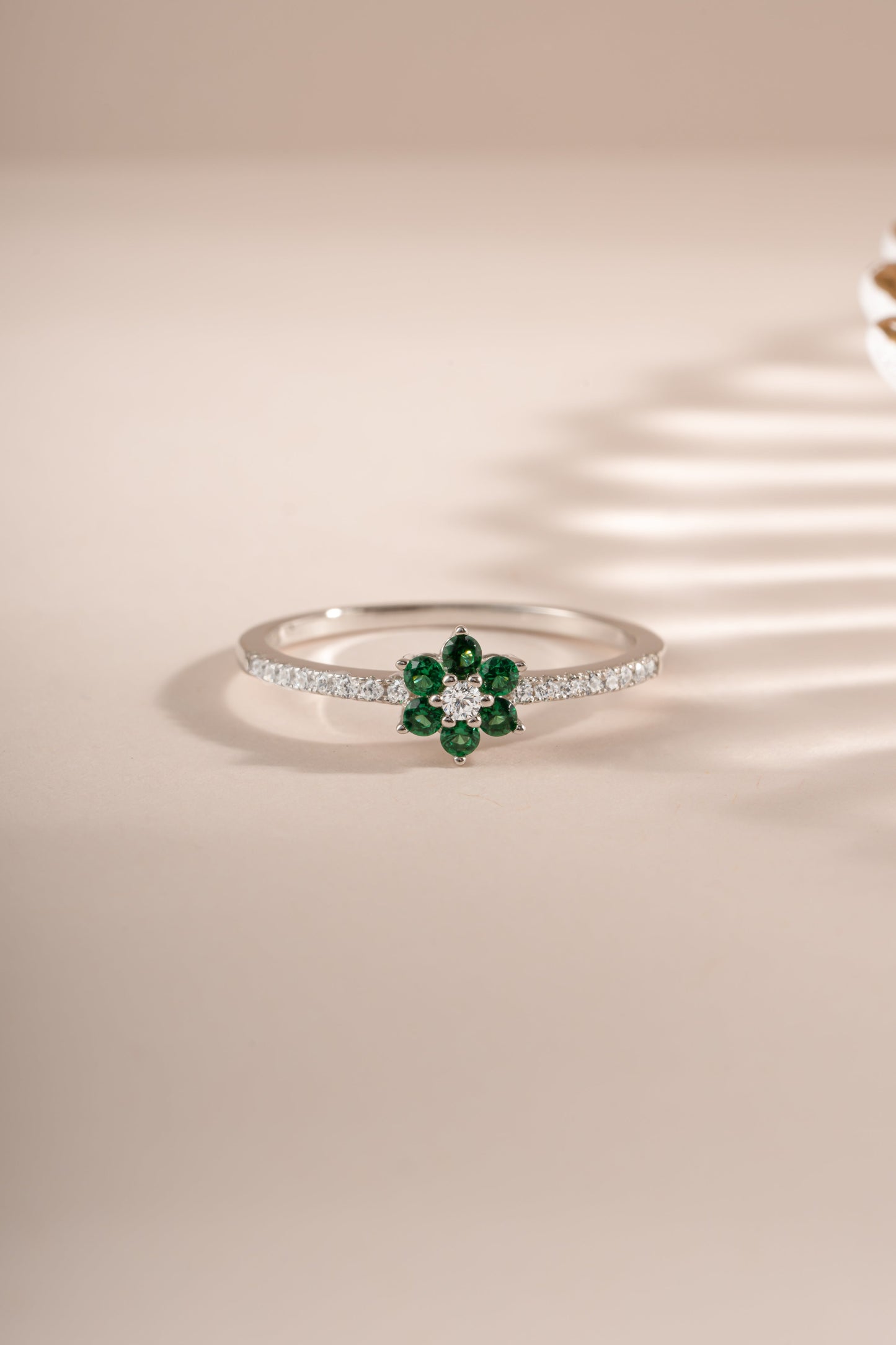 Emerald Flower Ring