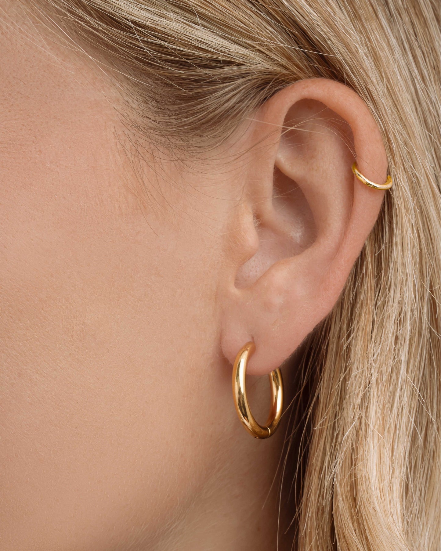 Remi Hoops