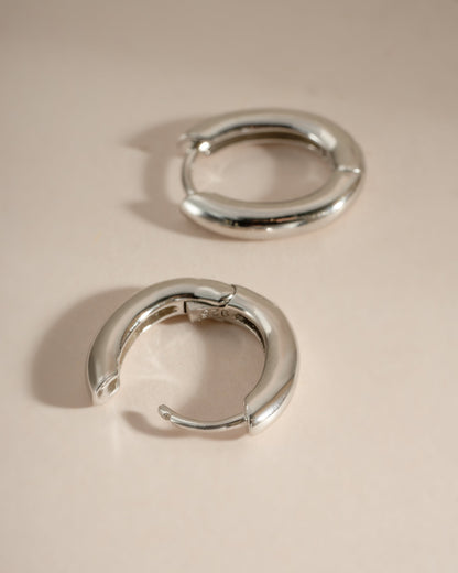Oval Plain Huggies