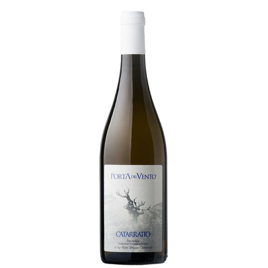 Wine bottle with PORTA DEI VENTO CATARRATTO label