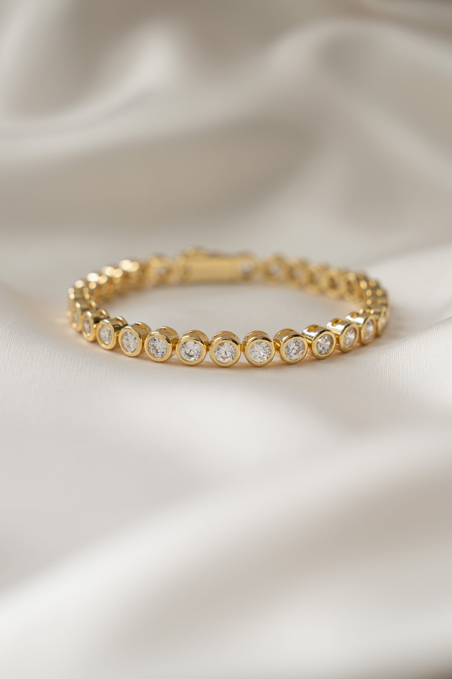 4mm Round Bezel Tennis Bracelet