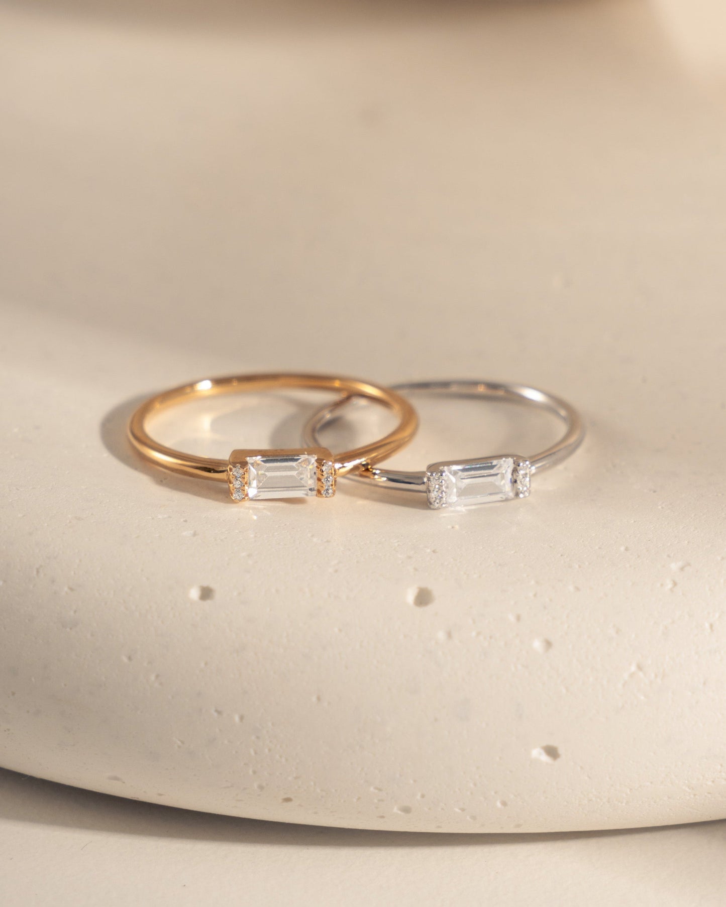 Diamond Simple Baguette Ring
