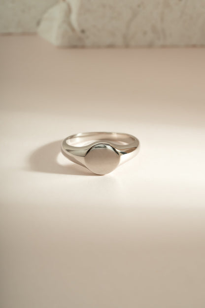 Signet Ring