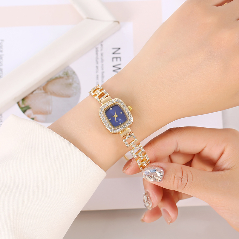 ‚ú®‚ù§Ô∏èWomen Drawstring Bracelet Watch Square Quartz