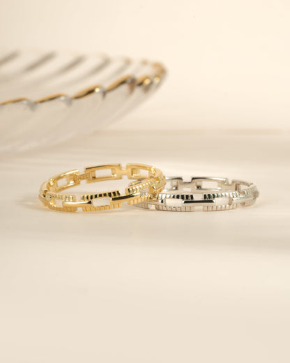 Square Link Ring