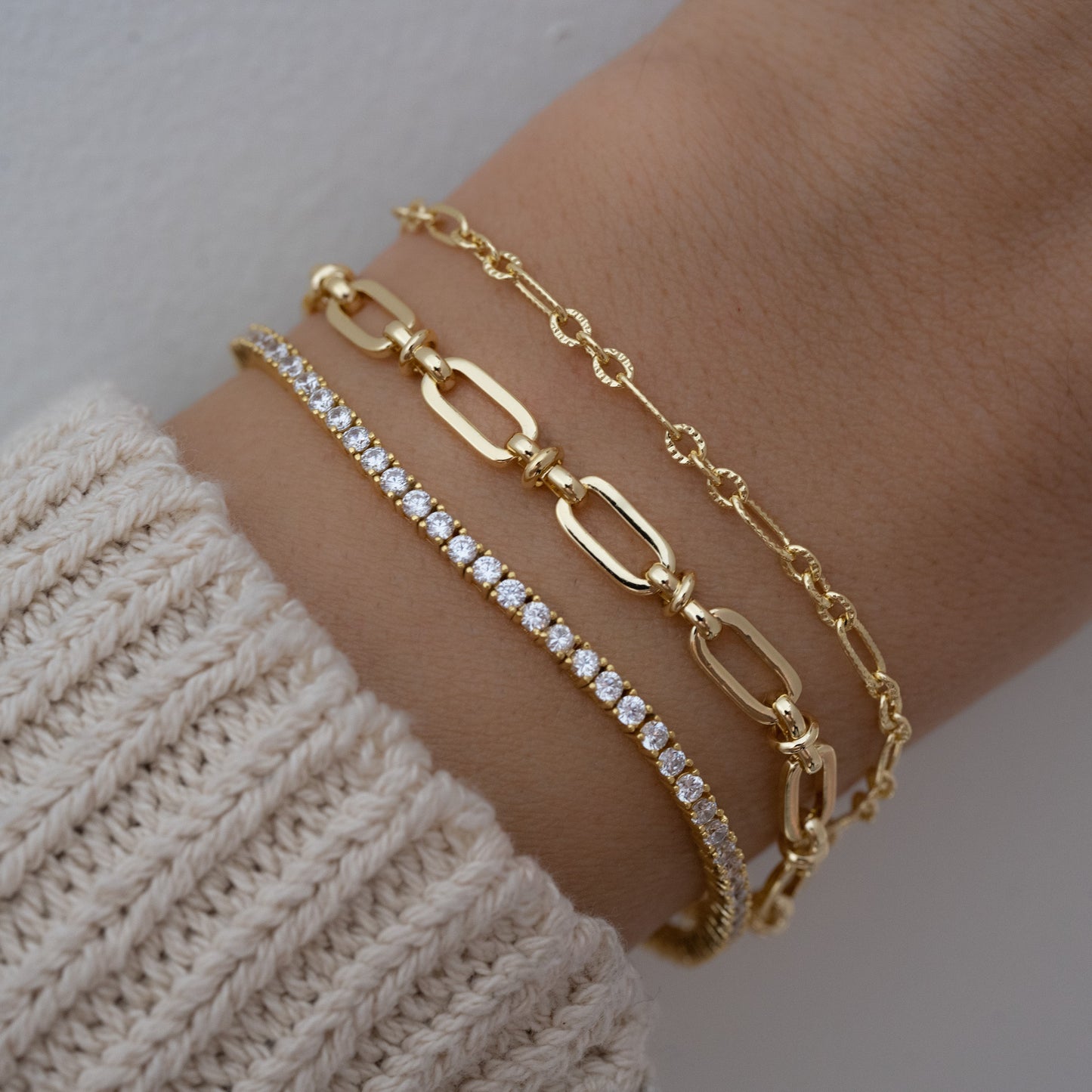 Tennis Bracelet w Latch